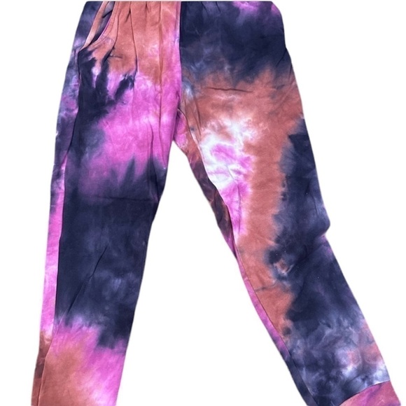 BETTER BE tie dye sweatset - Picture 4 of 6